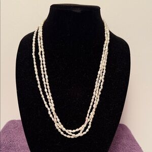 Elegant Pearl Necklace